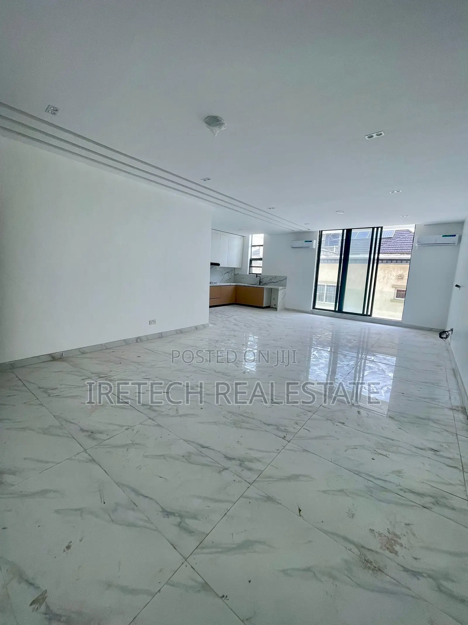 2bdrm Apartment in Lekki Phase 1 for sale in Lekki Phase 1