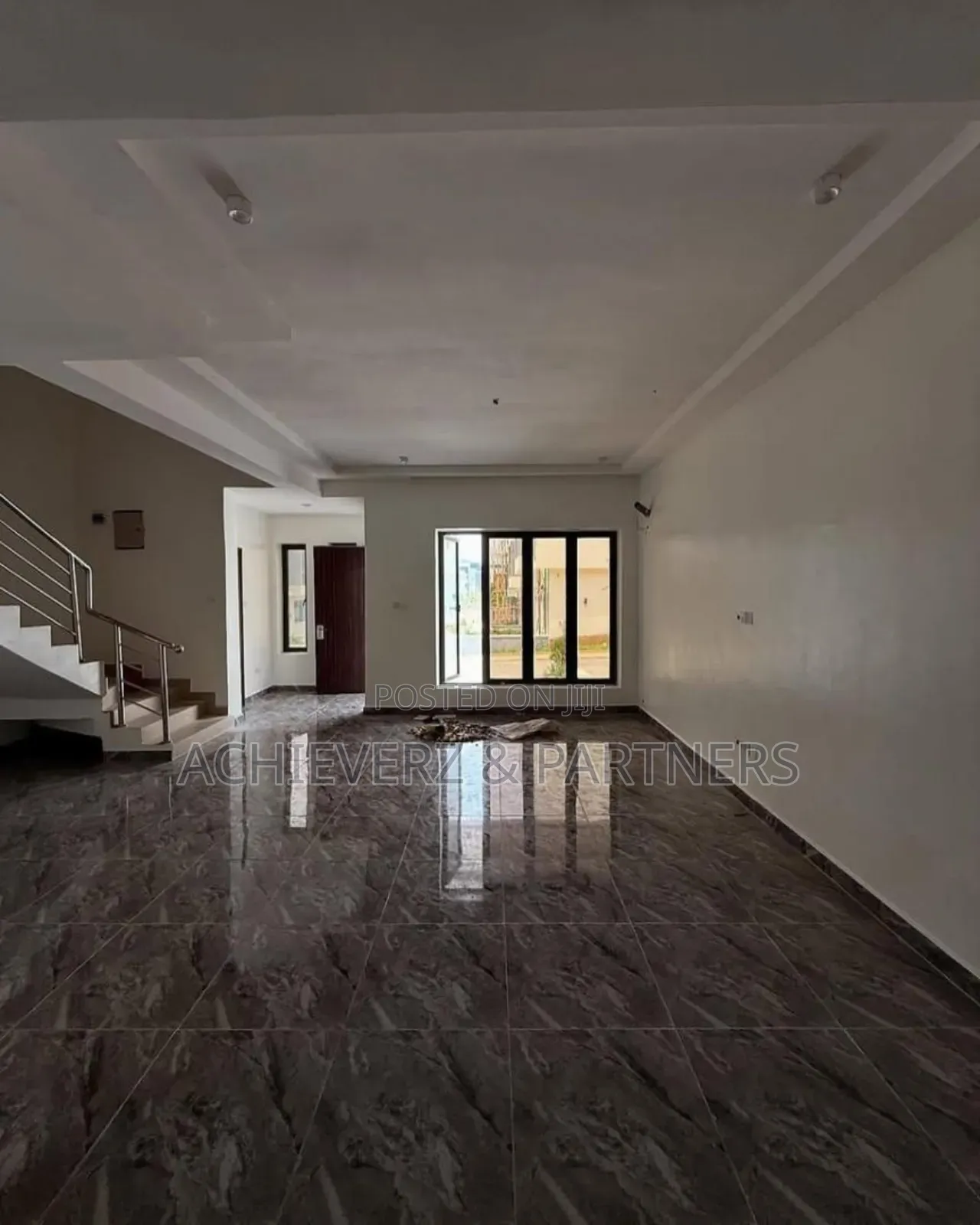 4bdrm Duplex in Life Camp for sale in Life Camp