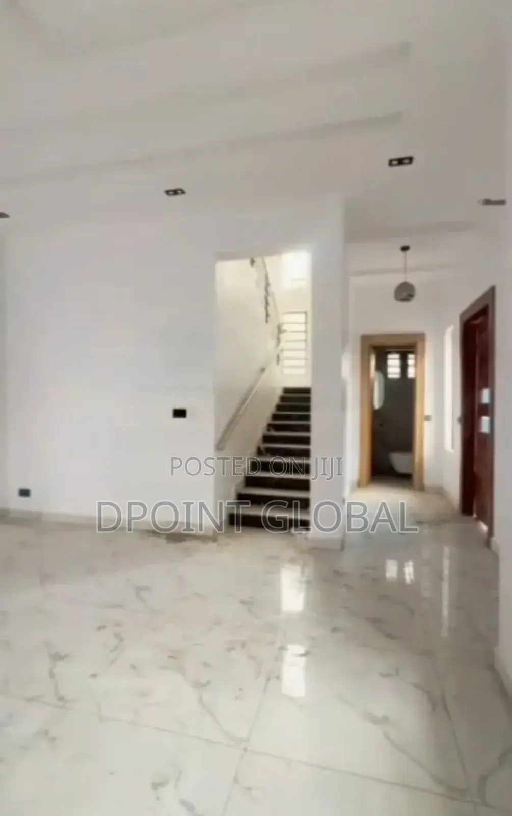 5bdrm Duplex in Ikeja for sale in Ikeja
