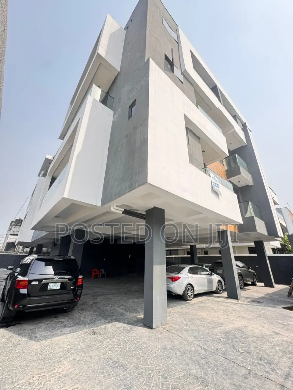 2bdrm Apartment in Illasan Lekki for sale in Lekki Phase 2