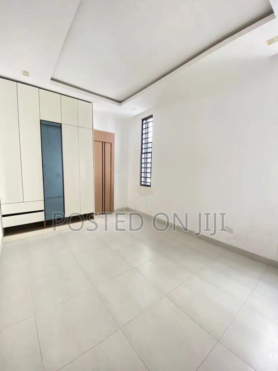4bdrm Duplex in Dpkay Estate, Lekki Phase 2 for sale in Lekki Phase 2