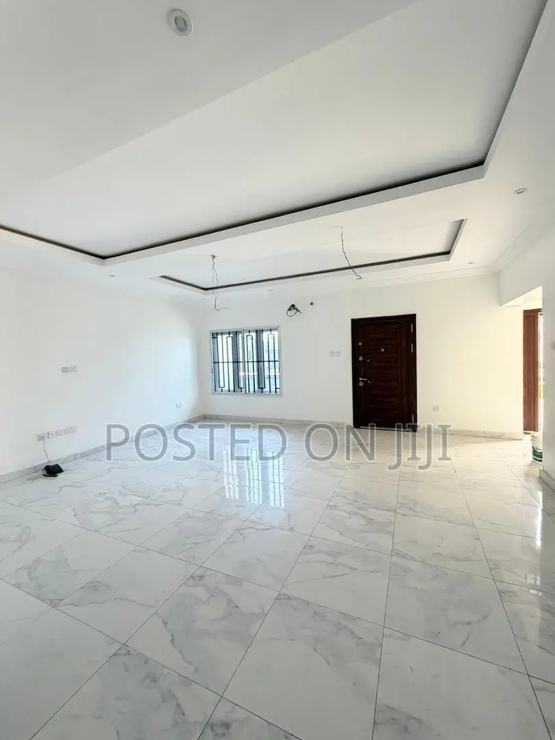 5bdrm Duplex in Lekki County Home for sale in Lekki Phase 2