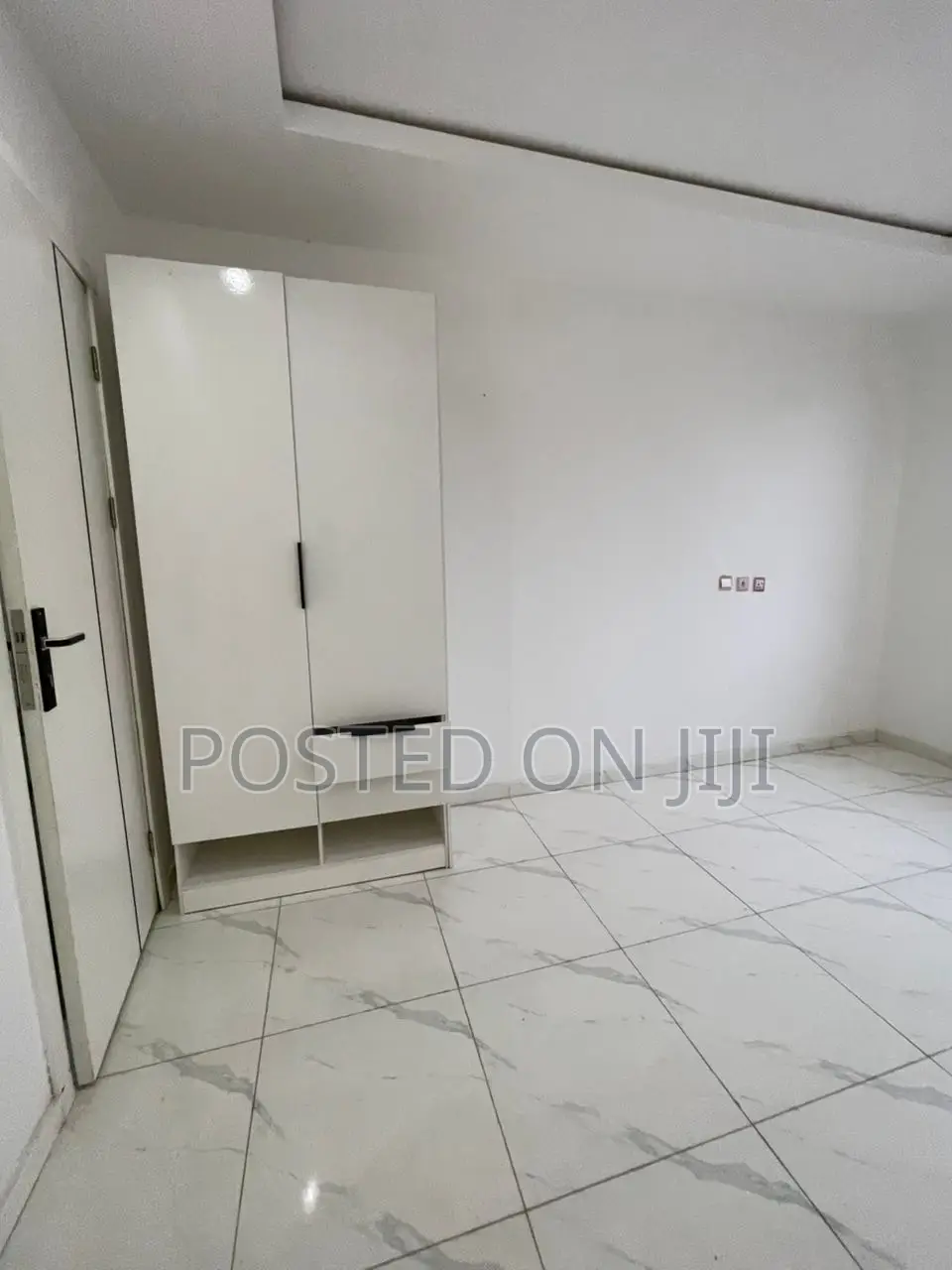 2bdrm Apartment in Lekki Ikate Lagos for sale in Lekki Phase 1