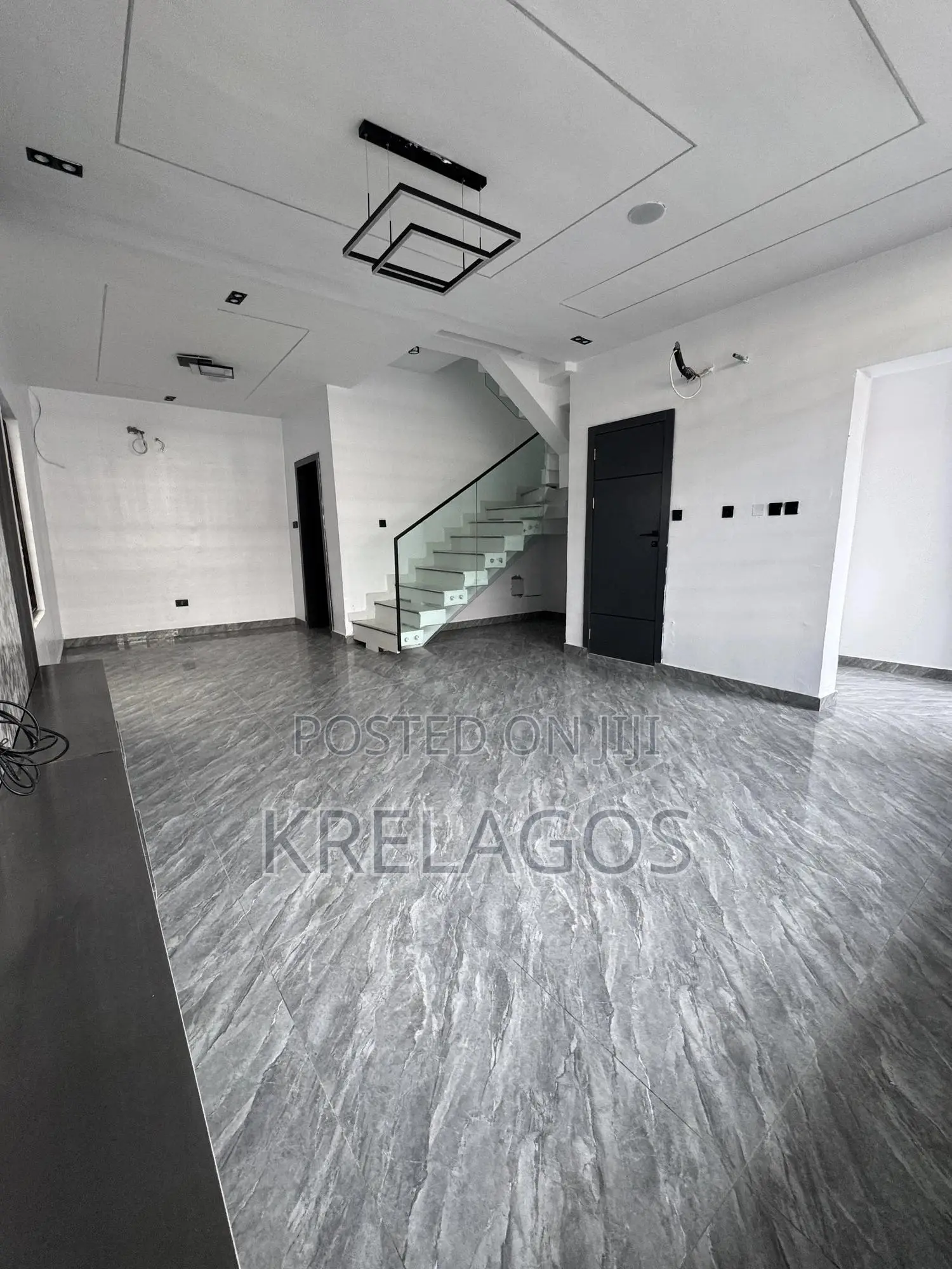 4bdrm Duplex in Orchid, Chevron for sale in Chevron