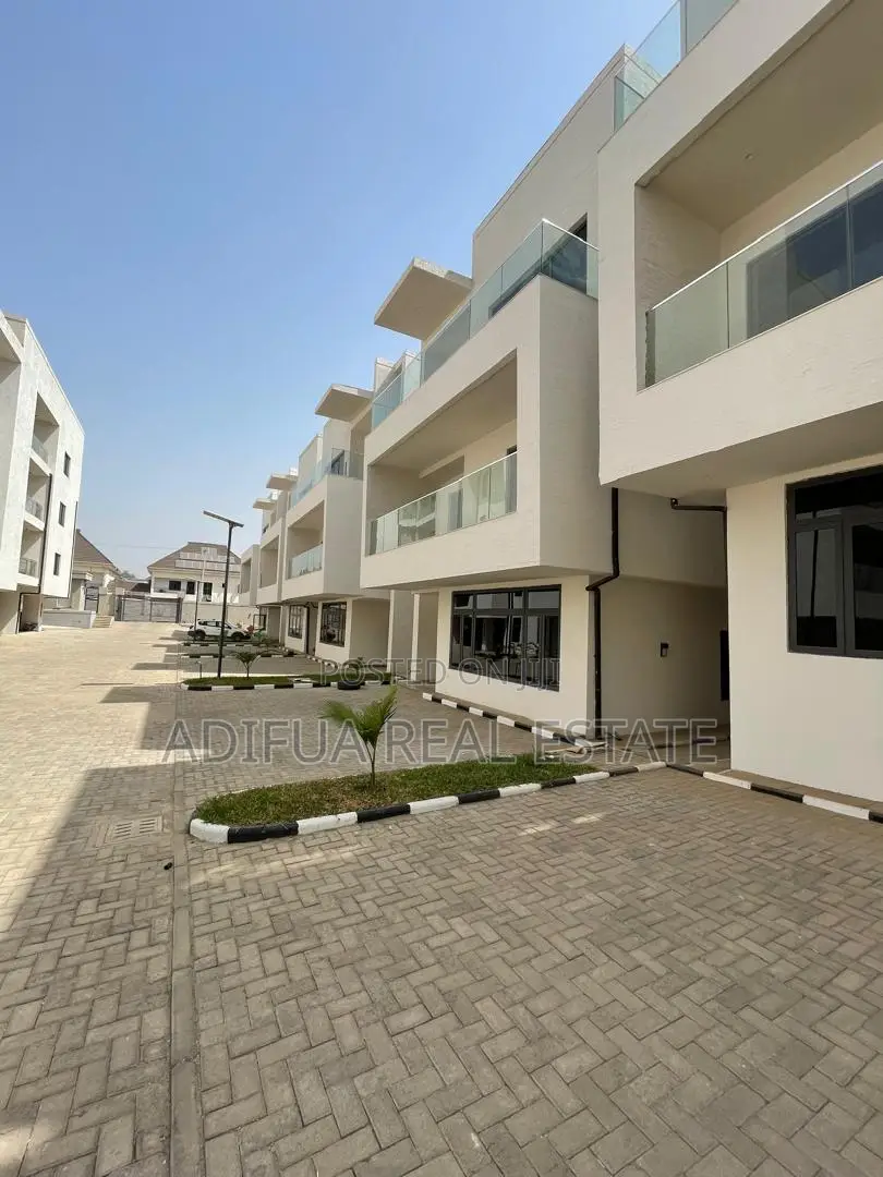 Smart 5-Bedroom Semi-Detached Duplex + B.Q in Guzape District