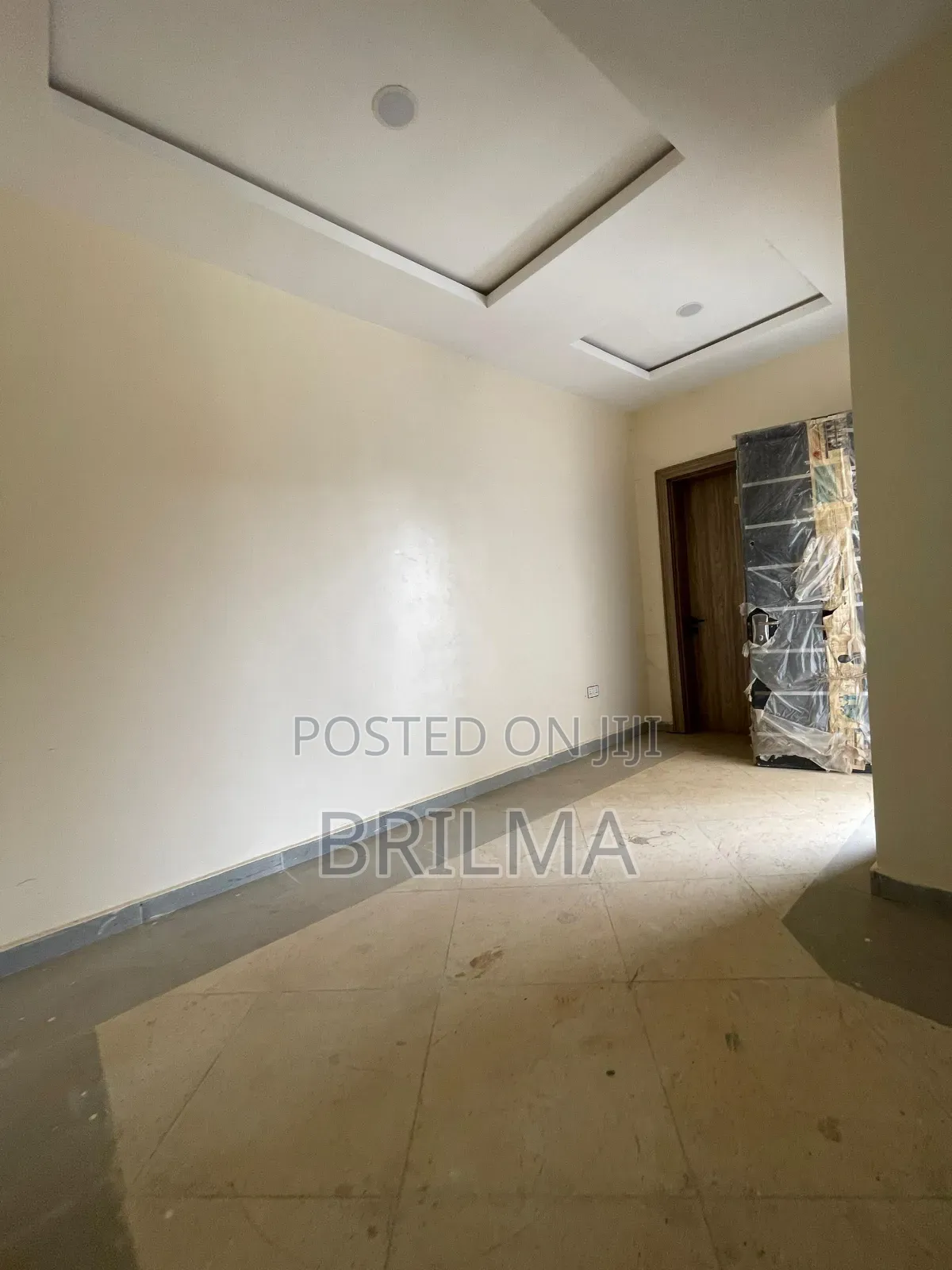 4bdrm Duplex in Life Camp for sale in Life Camp