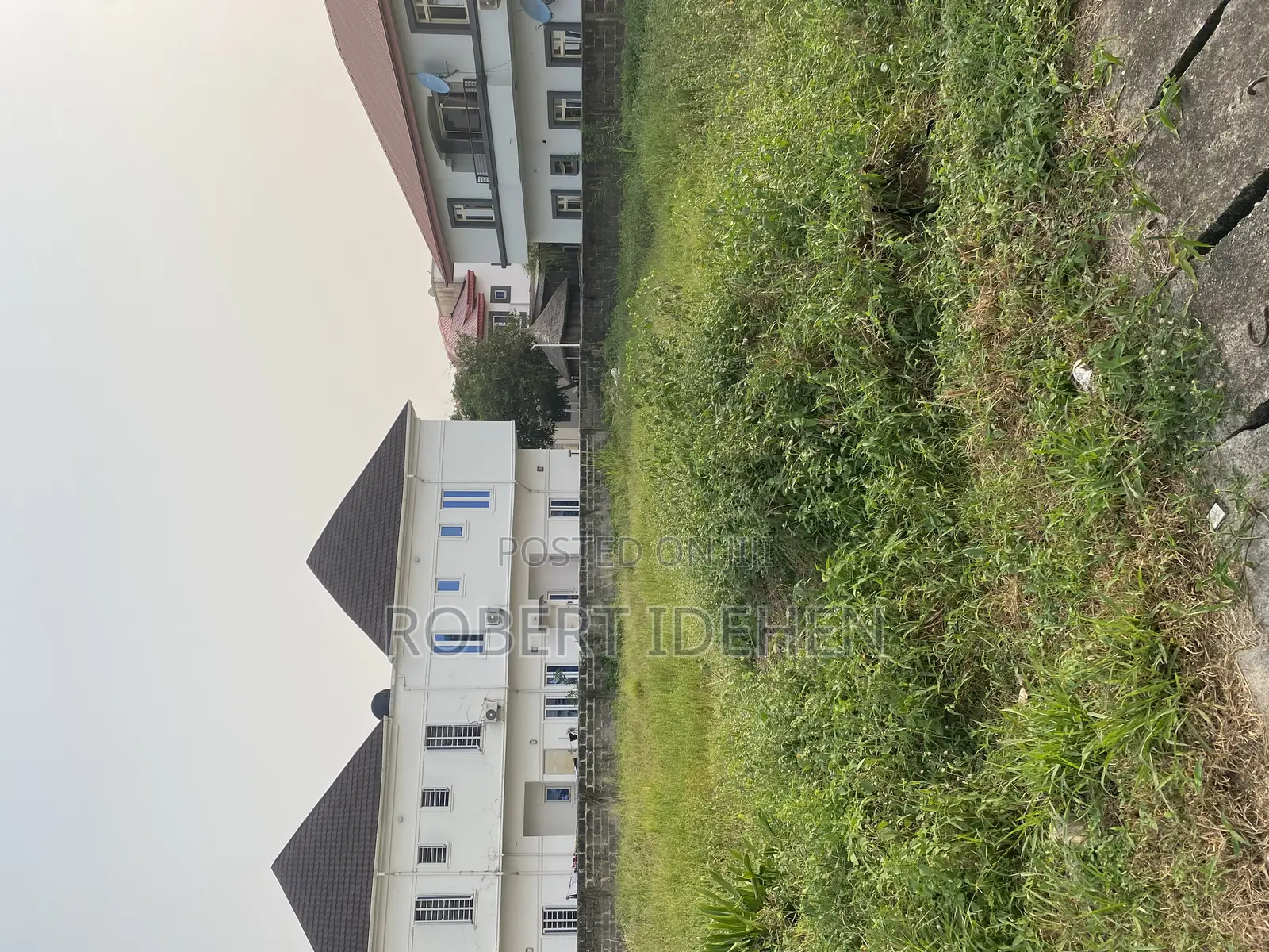 A Sweet Land in Crown Estate