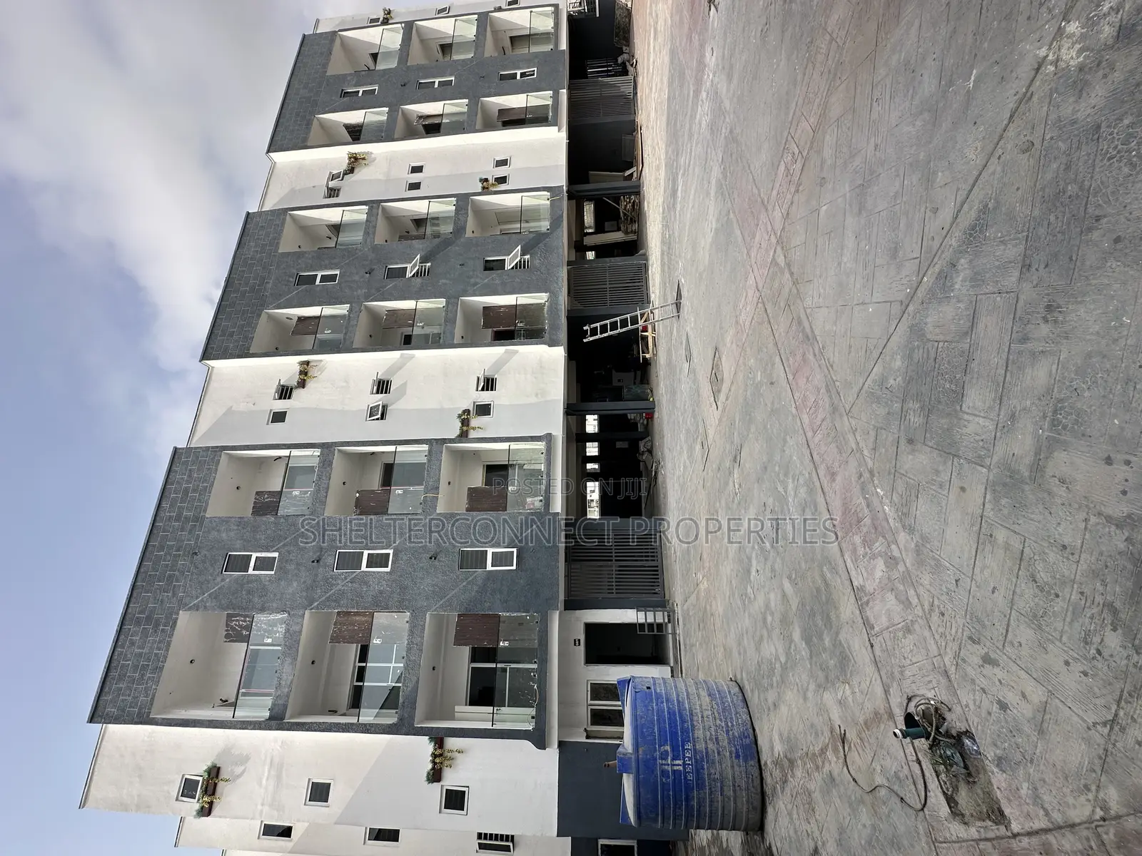 2bdrm Apartment in Ikate for sale in Ikate