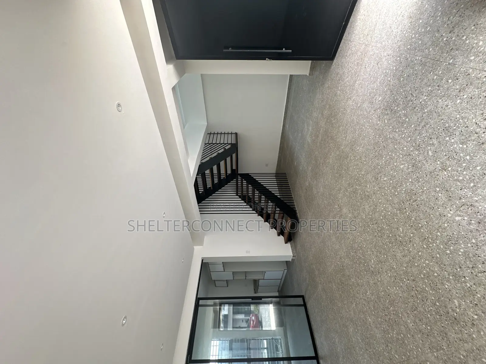 4bdrm Townhouse/Terrace in Ikate for sale in Ikate