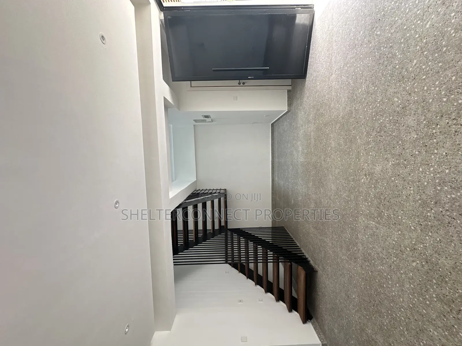 4bdrm Townhouse/Terrace in Ikate for sale in Ikate