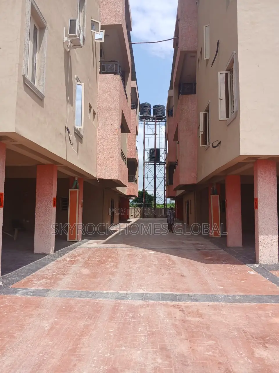 3bdrm Block of Flats in Sangotedo for rent in Sangotedo