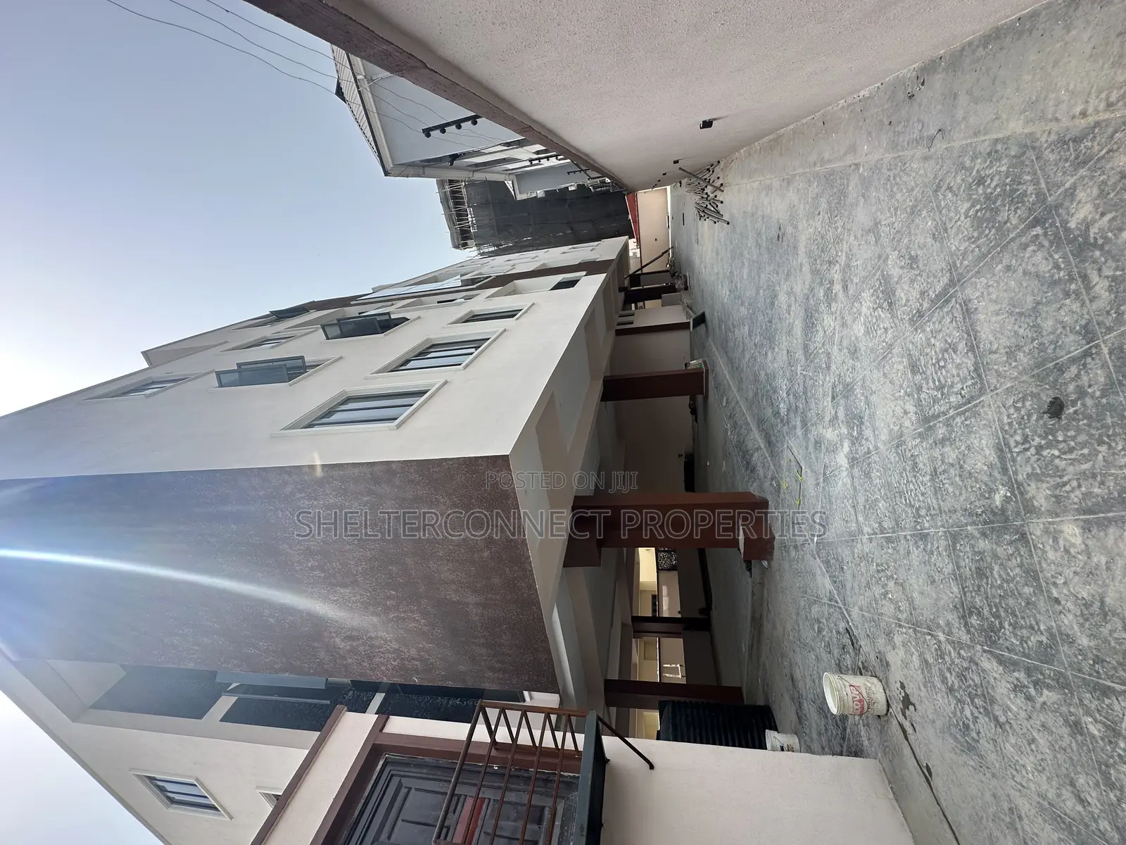 1bdrm Penthouse in Ikate for sale in Ikate