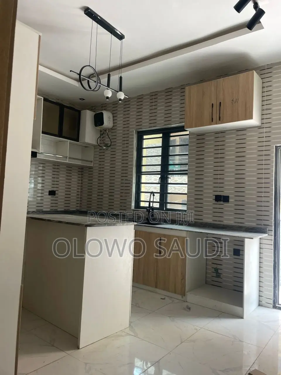 5bdrm Duplex in Peninsula Garden, Sangotedo for rent in Sangotedo