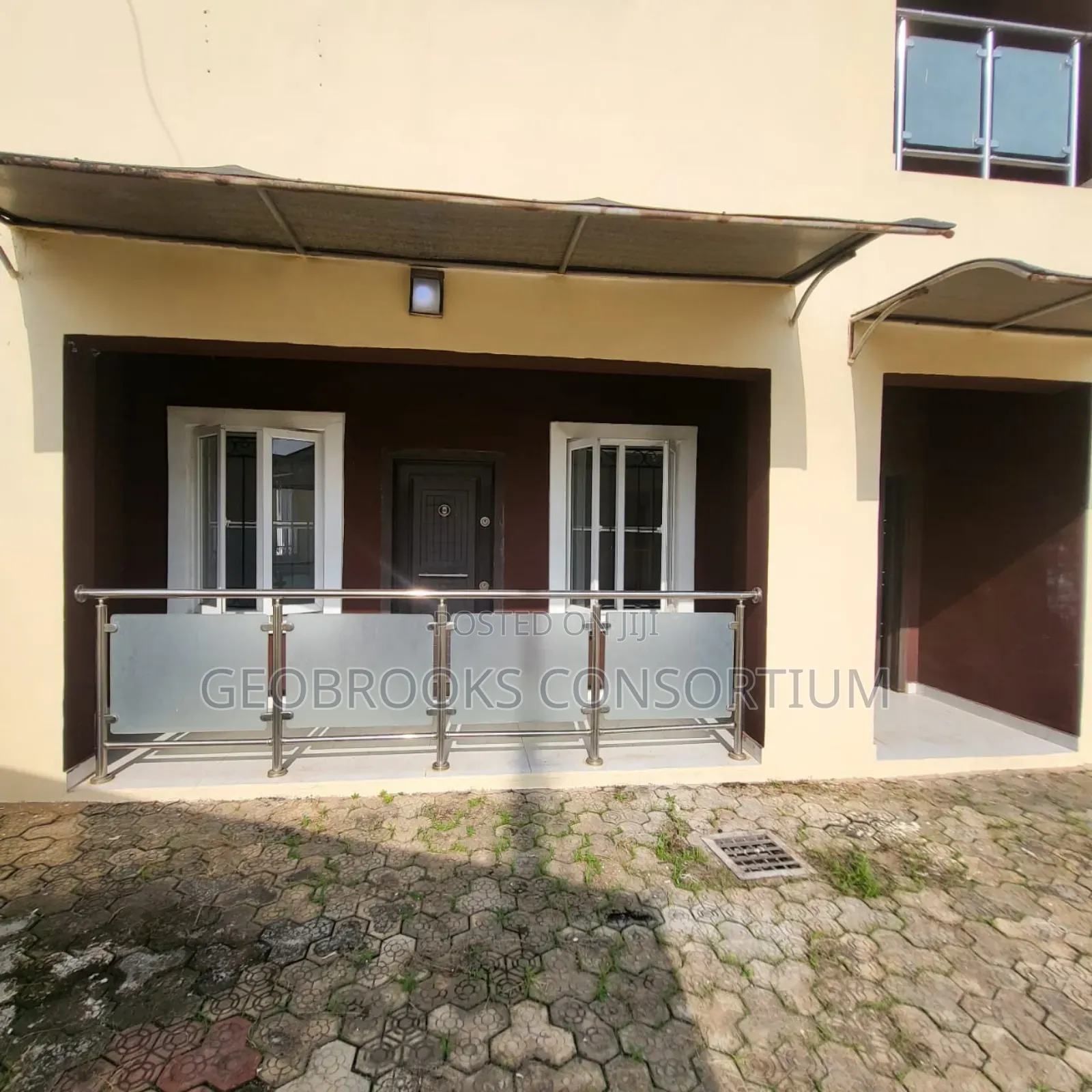 4bdrm Duplex in Kolapo Ishola Gra, Akobo for sale in Akobo
