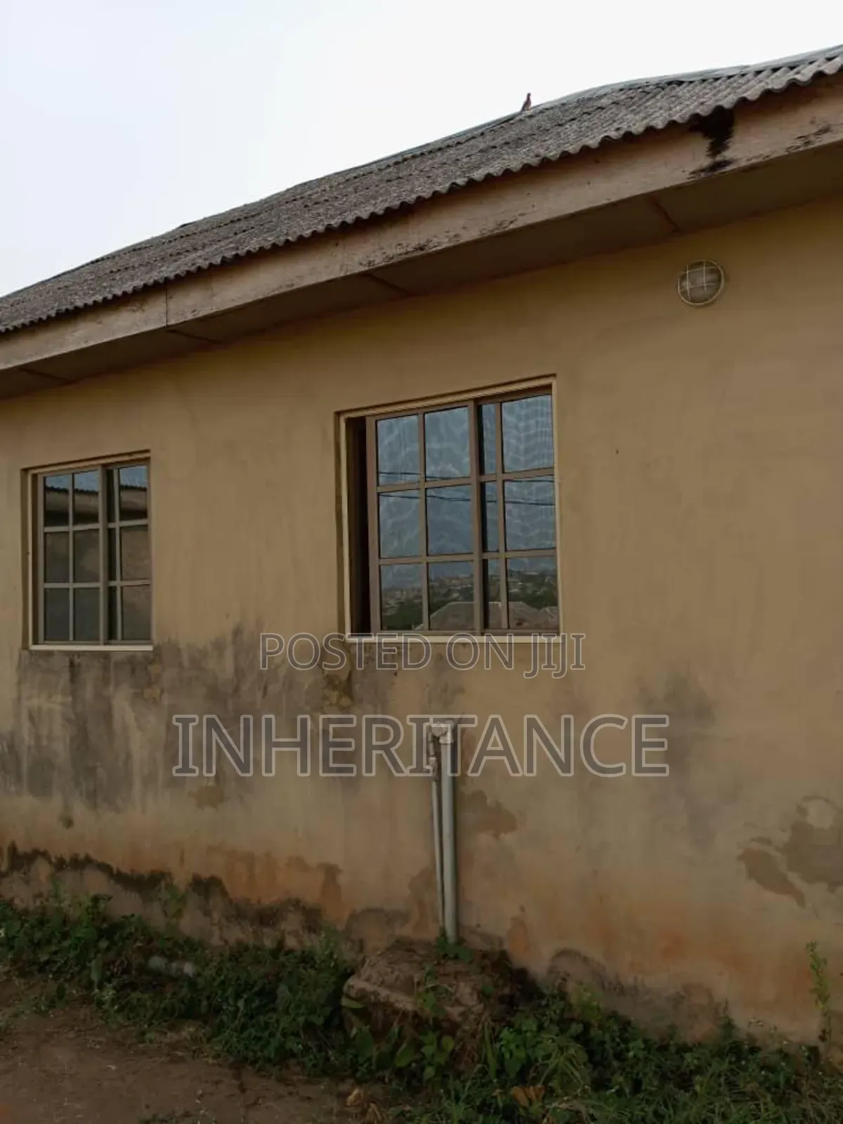 2bdrm Bungalow in Arin Ola, Agric for sale in Agric