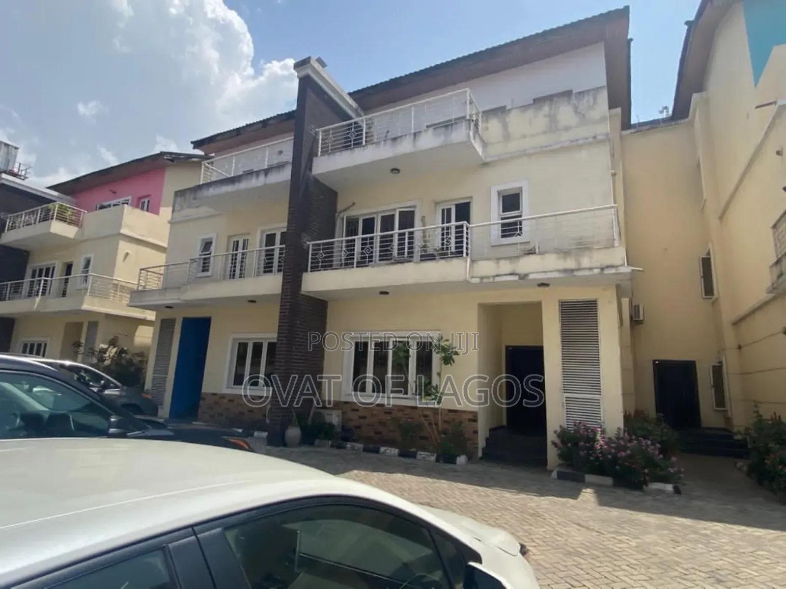 4bdrm Duplex in Lekki Phase 1 for rent in Lekki Phase 1