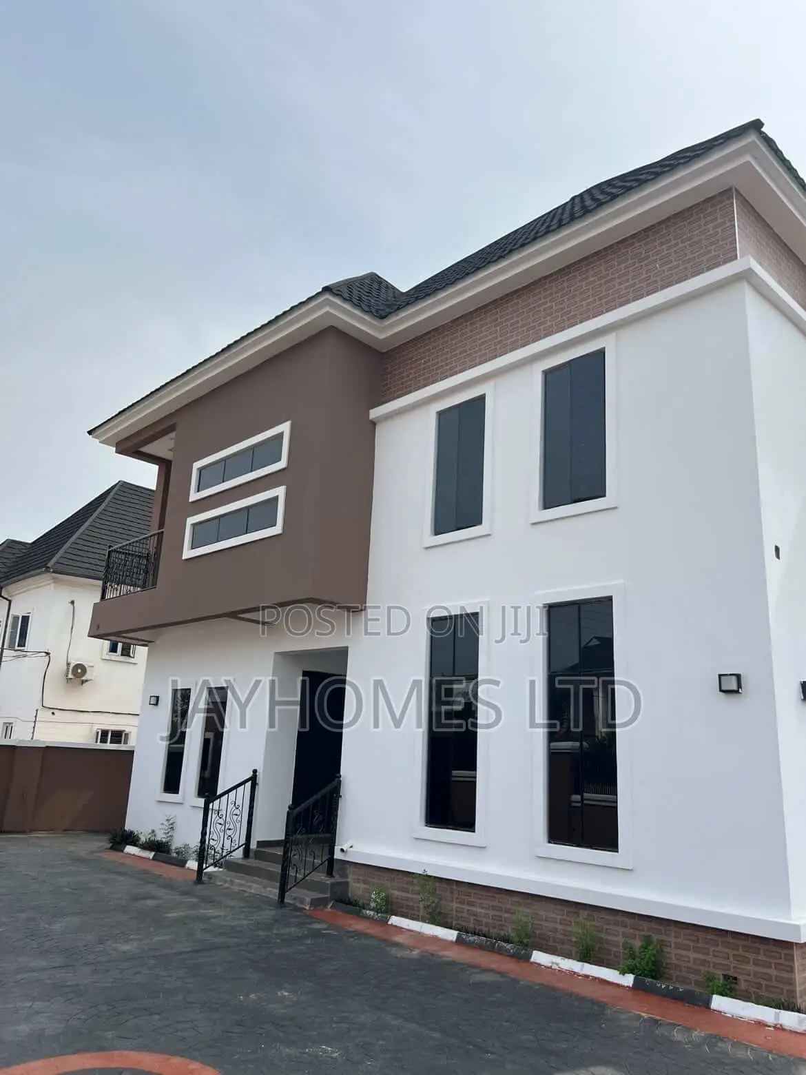 Brand New 4 Bedroom Duplex for Sale Off Madonna College Asaba in Oshimili South
