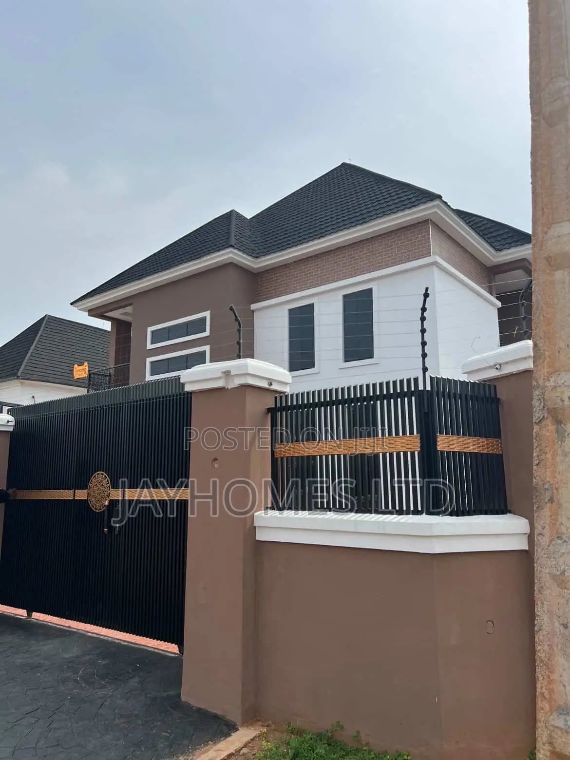 Brand New 4 Bedroom Duplex for Sale Off Madonna College Asaba in Oshimili South