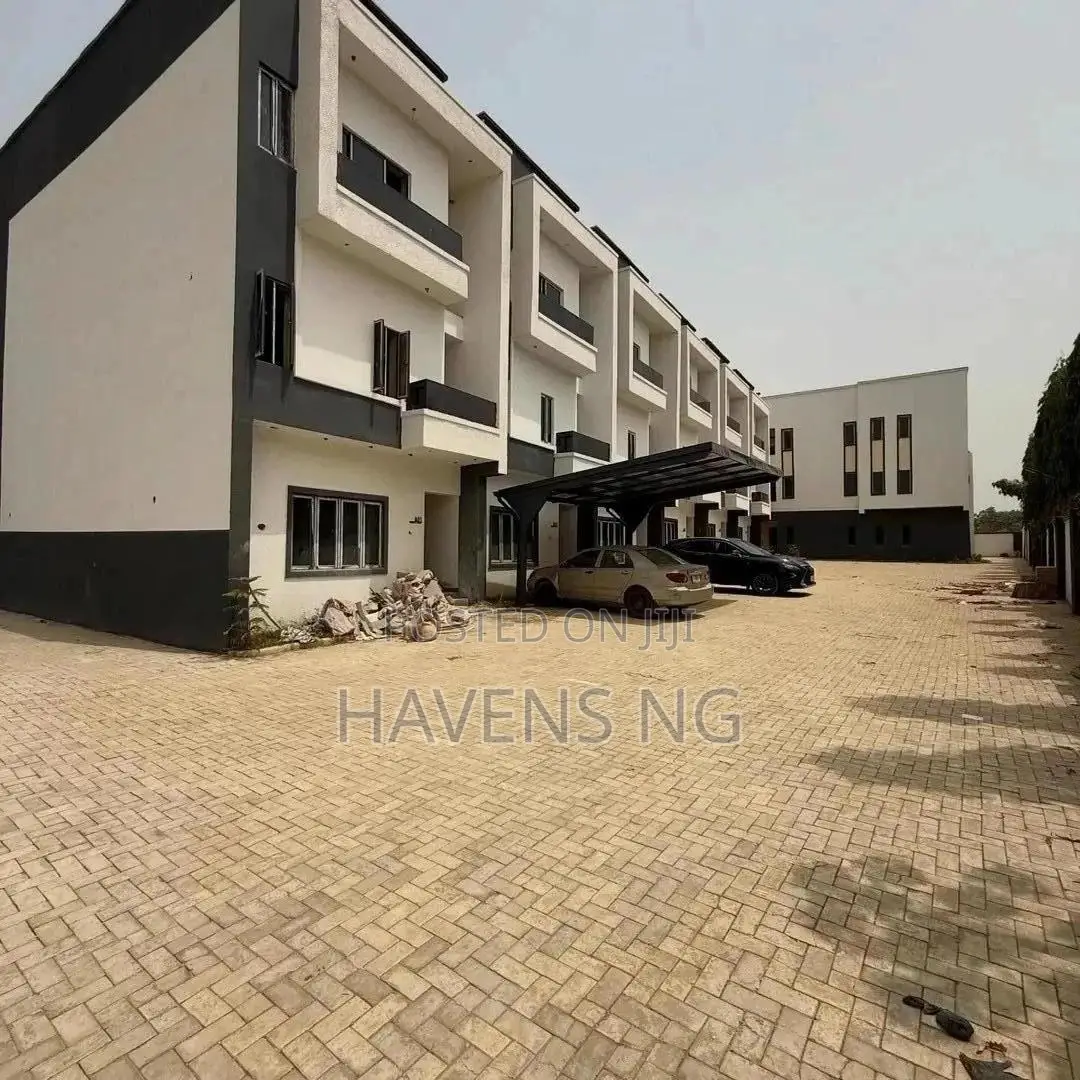 3bdrm Apartment in Kado for sale in Kado