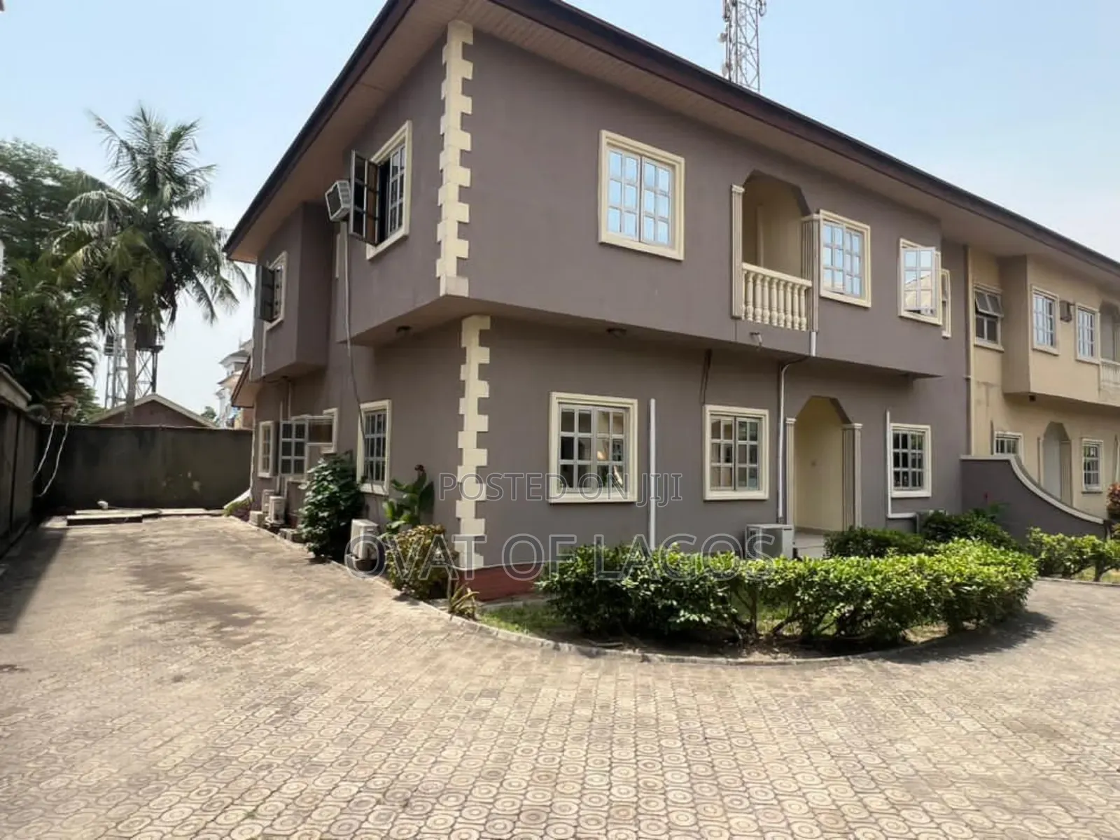 5bdrm Duplex in Lekki Phase 1 for sale in Lekki Phase 1