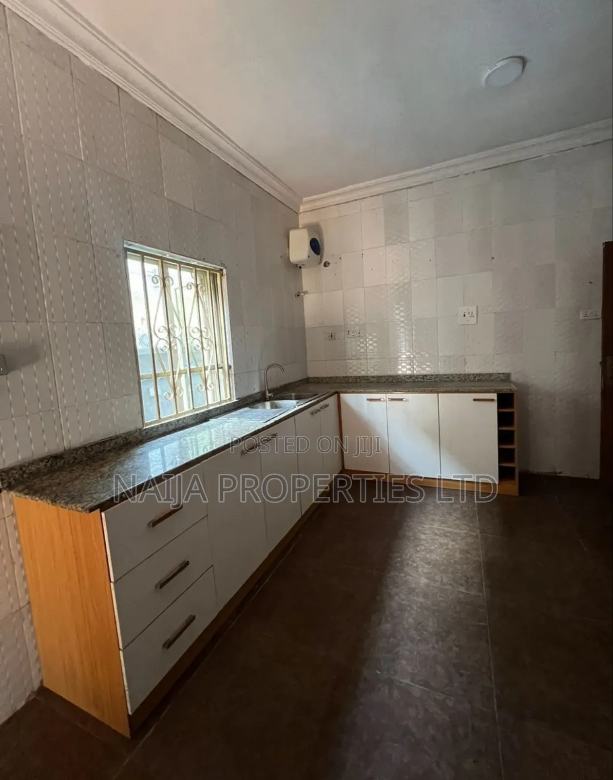 1bdrm Shared Apartment in Lekki County for rent in Lekki