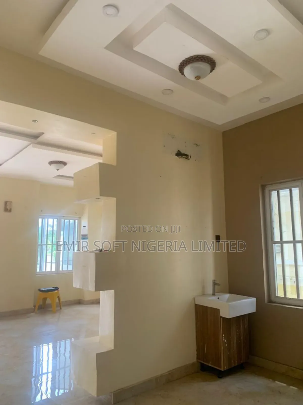 3bdrm Bungalow in Carlton Gate Estate, Akobo for sale in Akobo