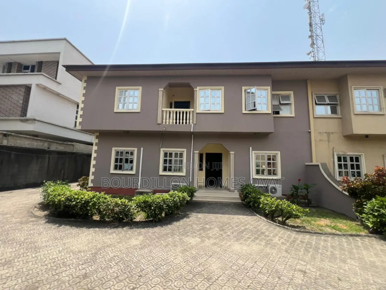 5bdrm Duplex in Lekki Phase 1 for sale in Lekki Phase 1