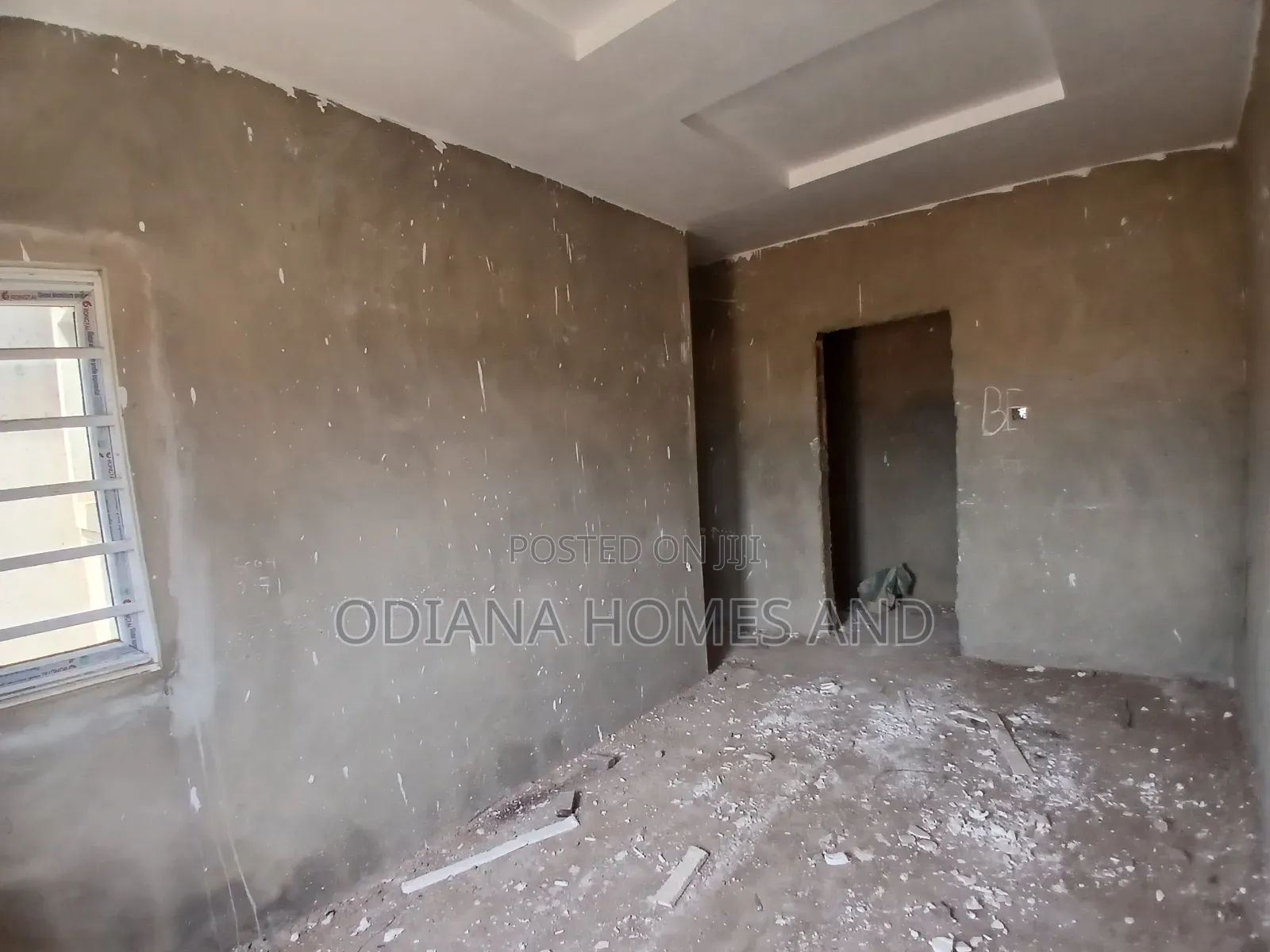 8bdrm Apartment in Off Ayegun/Oleyo, Akala Express for sale in Akala Express