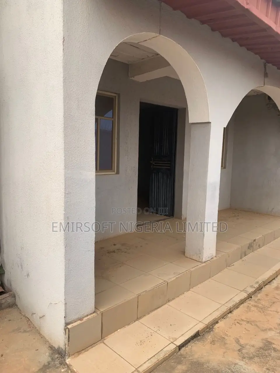 5bdrm Bungalow in Apata for sale in Apata