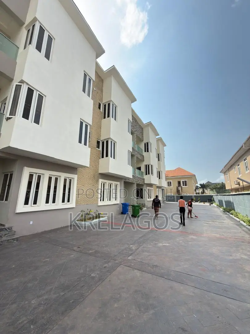 4bdrm Townhouse / Terrace in Lekki Phase 1 for rent in Lekki Phase 1
