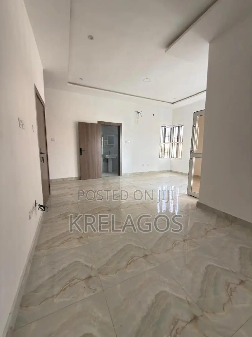 4bdrm Townhouse / Terrace in Lekki Phase 1 for rent in Lekki Phase 1