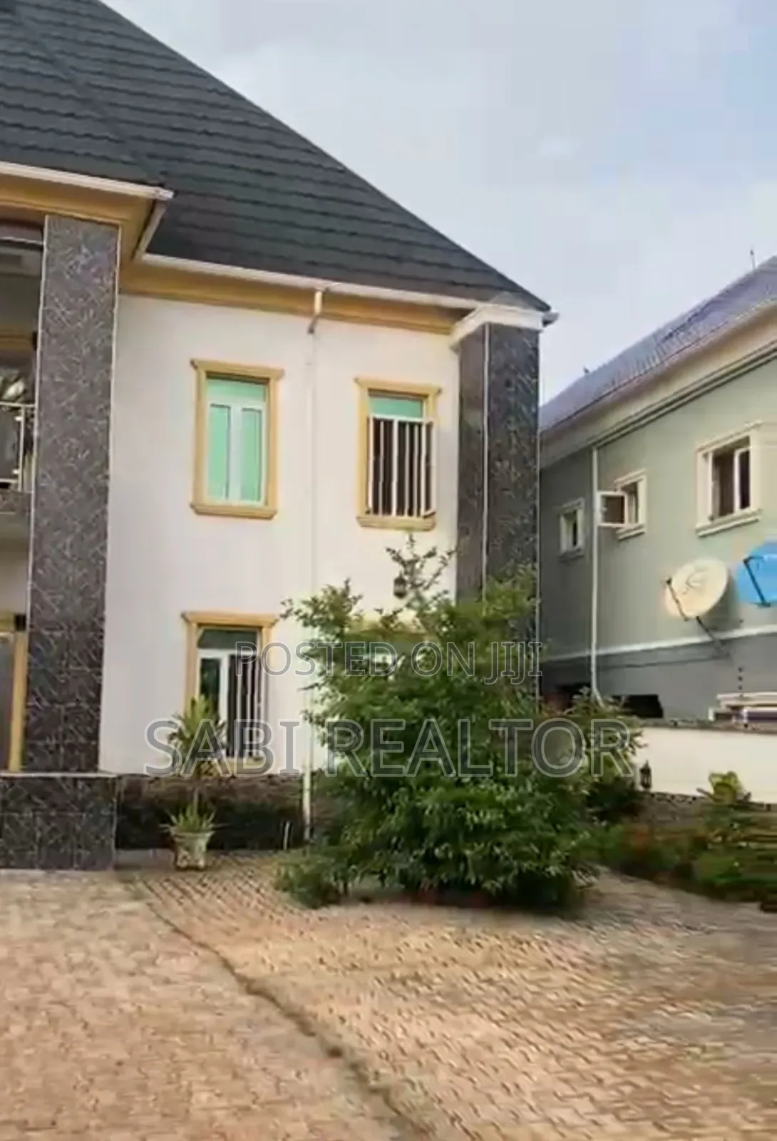 Furnished 5bdrm Duplex in Idimu for sale in Idimu