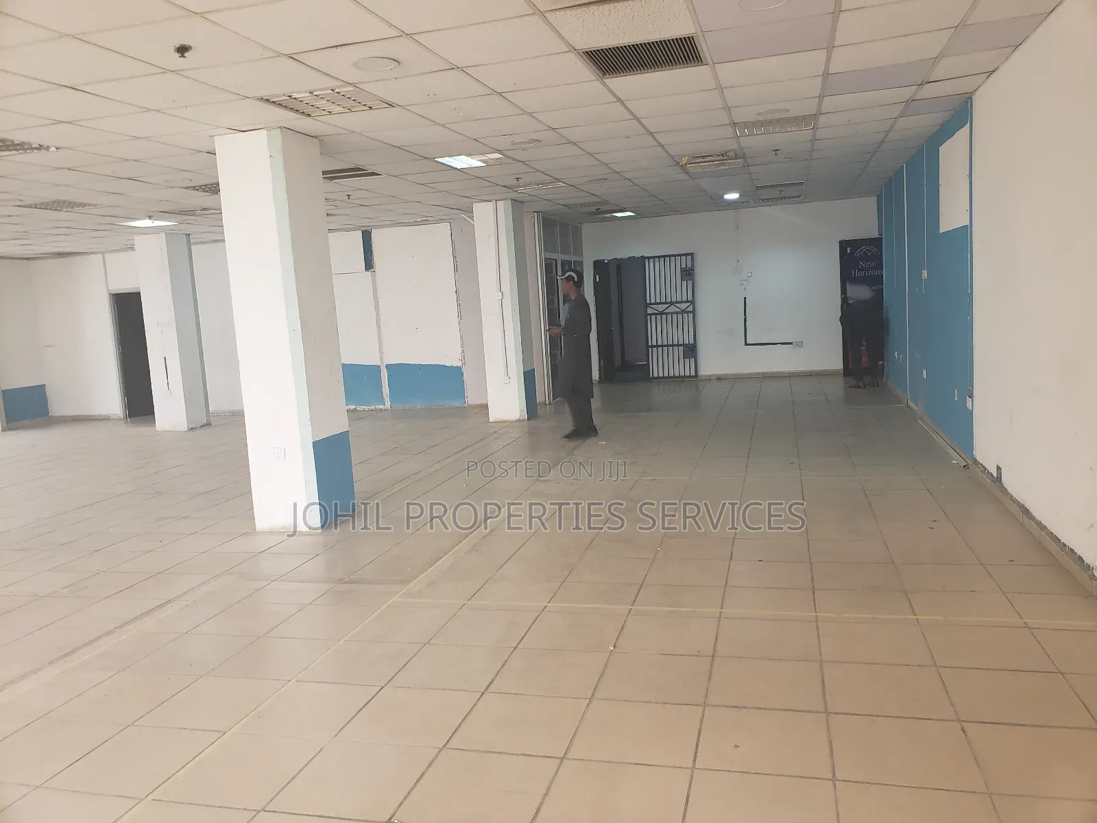 150sqm Office Space for Rent at Central Area CBD Serviced in Central Business District