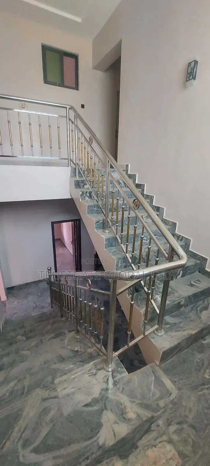5bdrm Duplex in Broadview Estate, Idu Industrial for rent in Idu Industrial