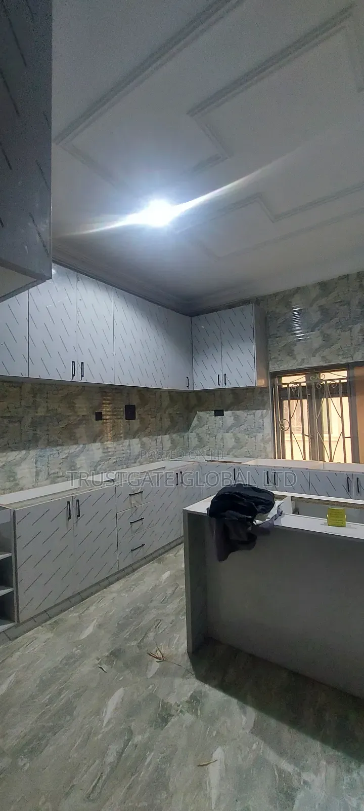 5bdrm Duplex in Broadview Estate, Idu Industrial for rent in Idu Industrial