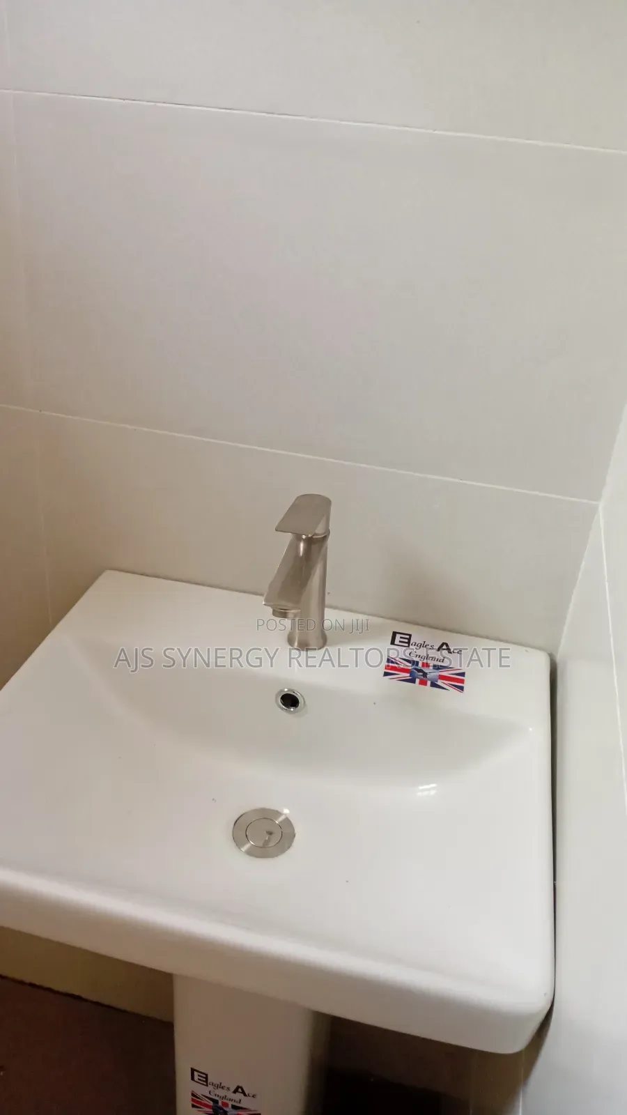 4bdrm Townhouse/Terrace in Abraham Adesanya Estate for sale in Abraham Adesanya Estate