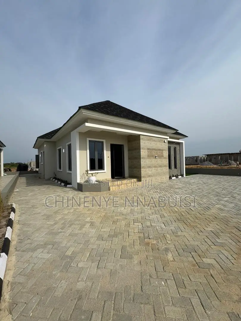 3bdrm Bungalow in Celebration Parkland, Eleko for sale in Eleko