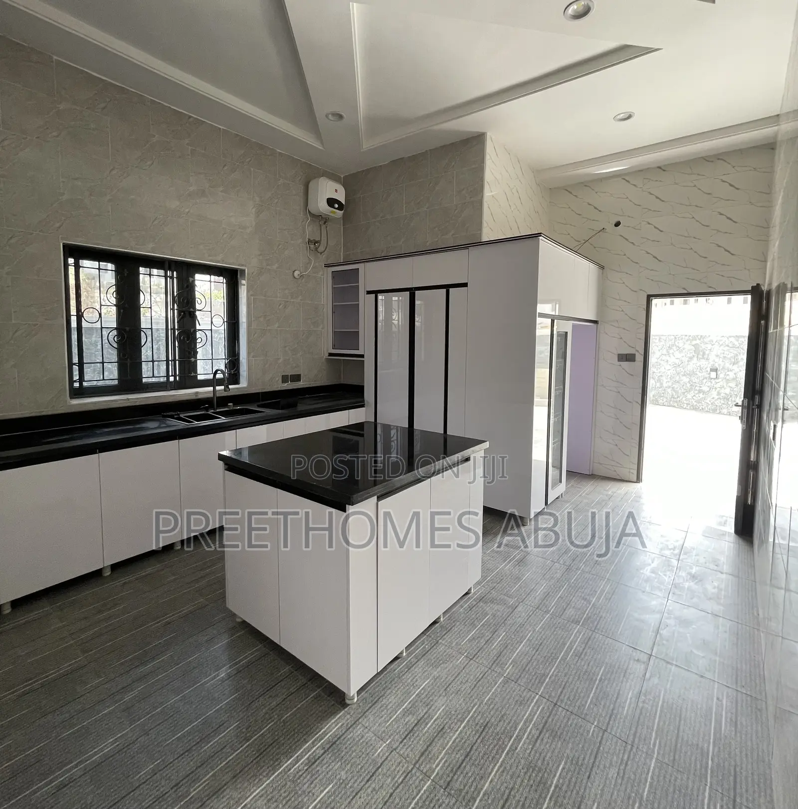 4 Bedrooms Semi Detached Terrace in Asokoro in Asokoro