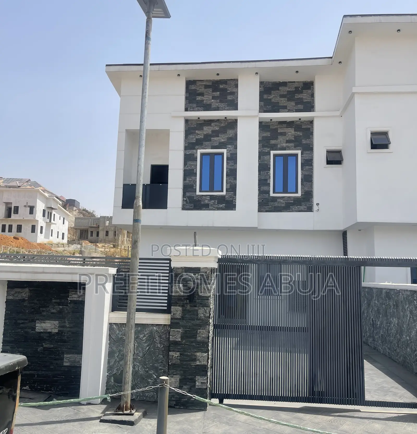 4 Bedrooms Semi Detached Terrace in Asokoro in Asokoro