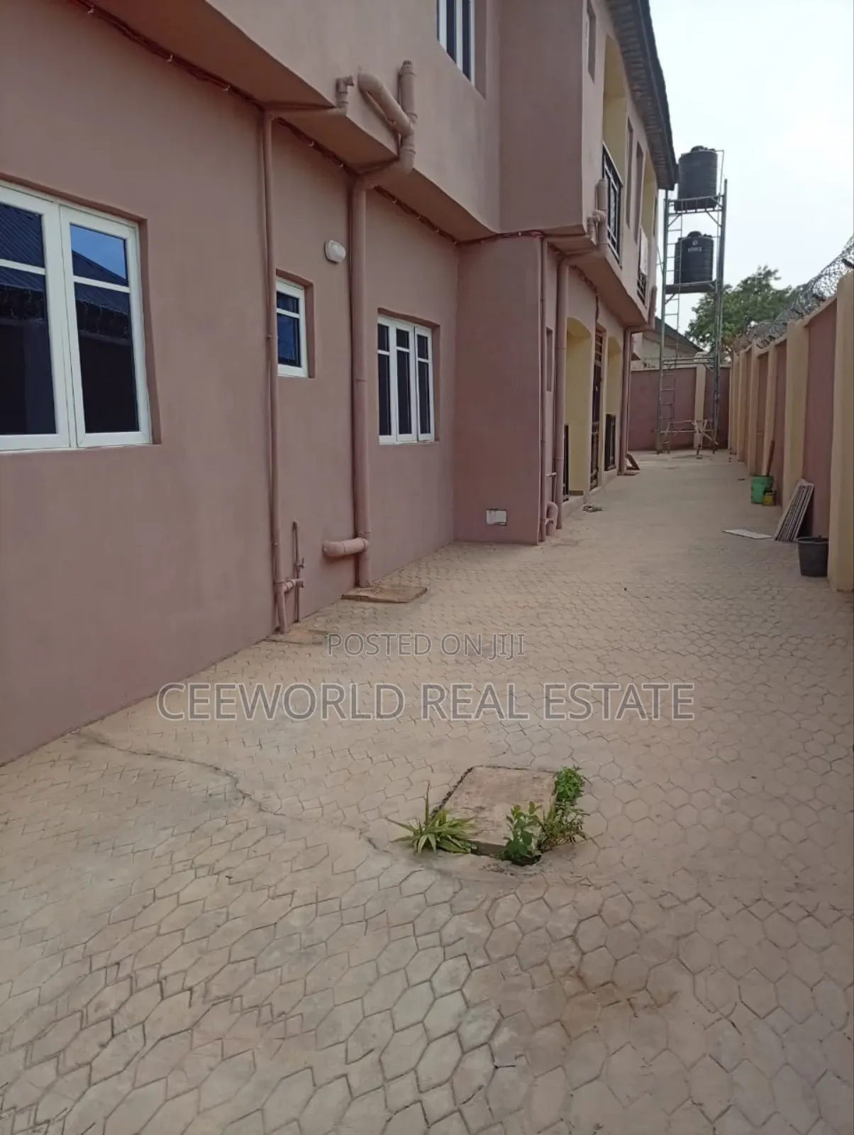 3bdrm Apartment in Ajila Elebu, Akala Express for rent in Akala Express