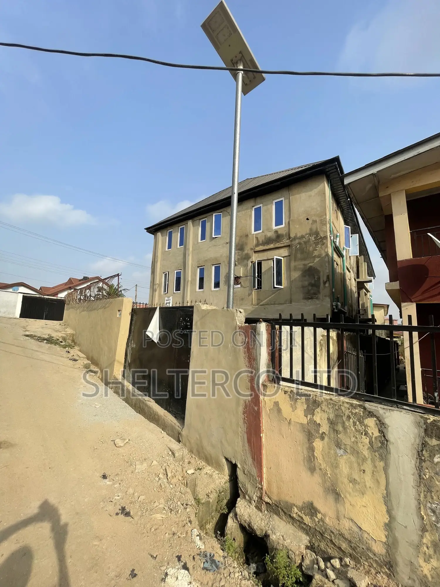 2bdrm Apartment in Gated Street, Aguda / Ogba for rent in Aguda / Ogba