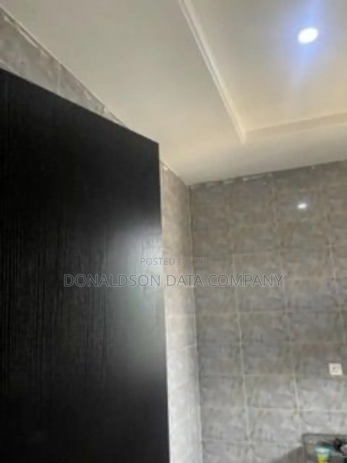 7bdrm Duplex in Olatunbosun Close for sale in Iju-Ishaga