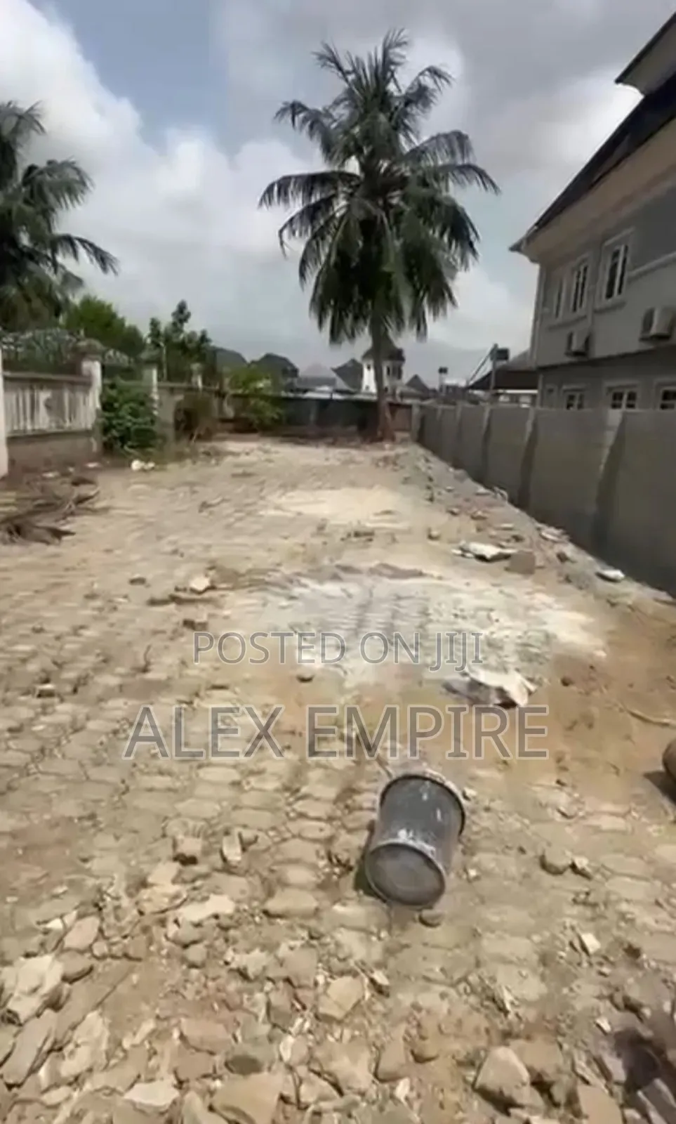 Dry Land for Sale in Ago in Ago Palace