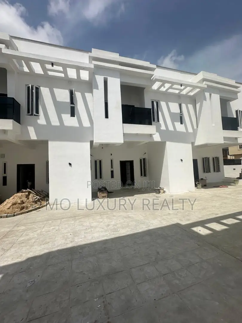 4bdrm Duplex in Ajah for sale in Ajah