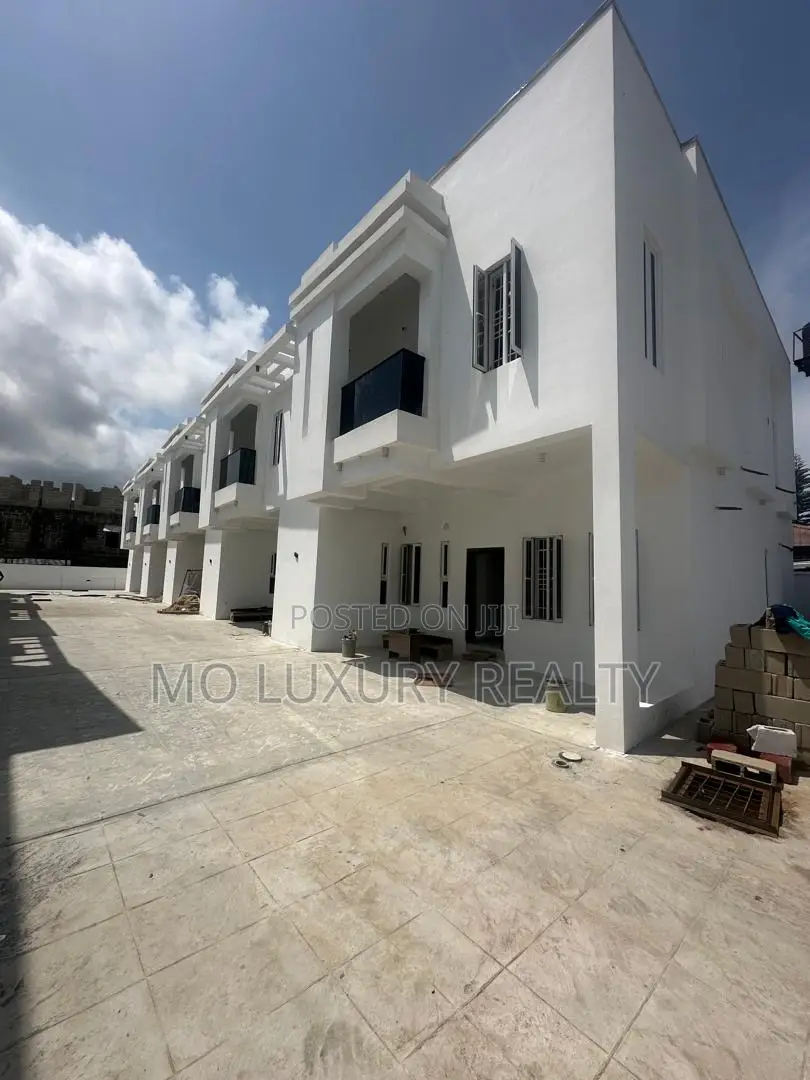 4bdrm Duplex in Ajah for sale in Ajah