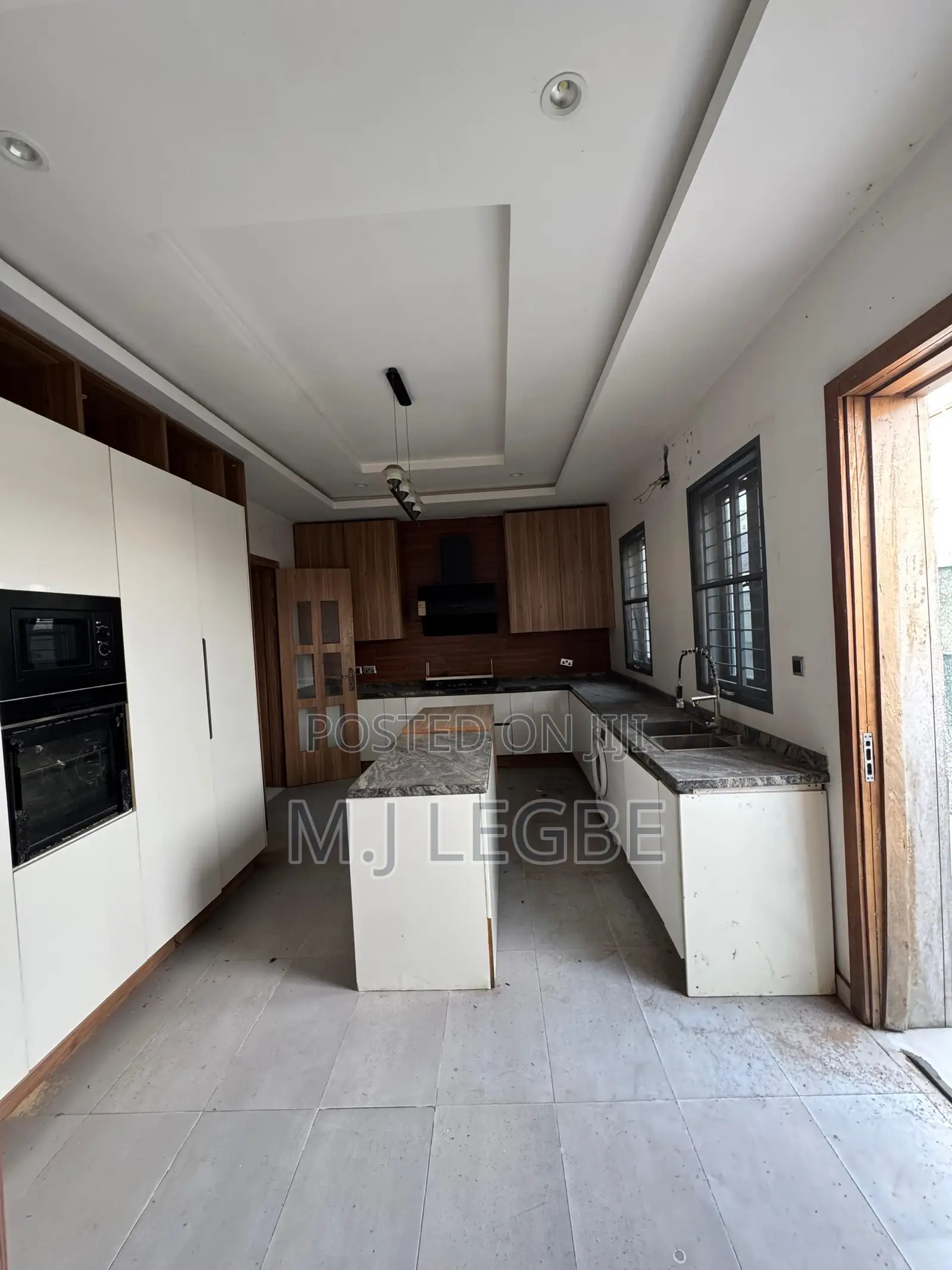 5bdrm Duplex in Ikate, Lekki for rent in Lekki