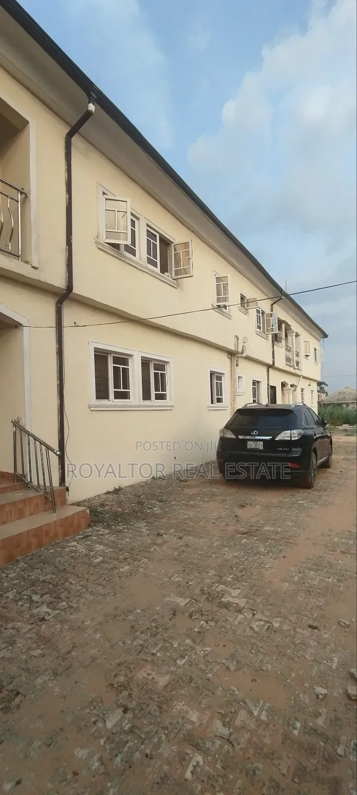 3bdrm Apartment in Royaltor Real Estate, Benin City for sale in Benin City