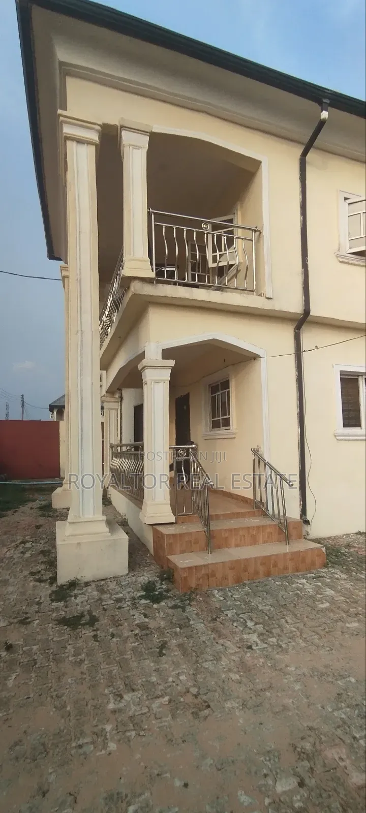 3bdrm Apartment in Royaltor Real Estate, Benin City for sale in Benin City