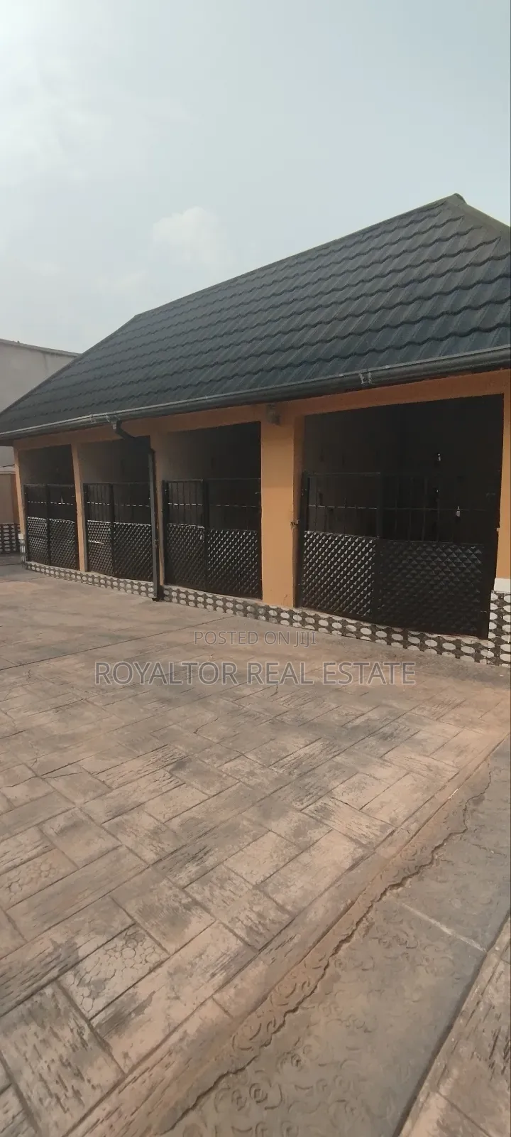 3bdrm Apartment in Royaltor Real Estate, Benin City for sale in Benin City