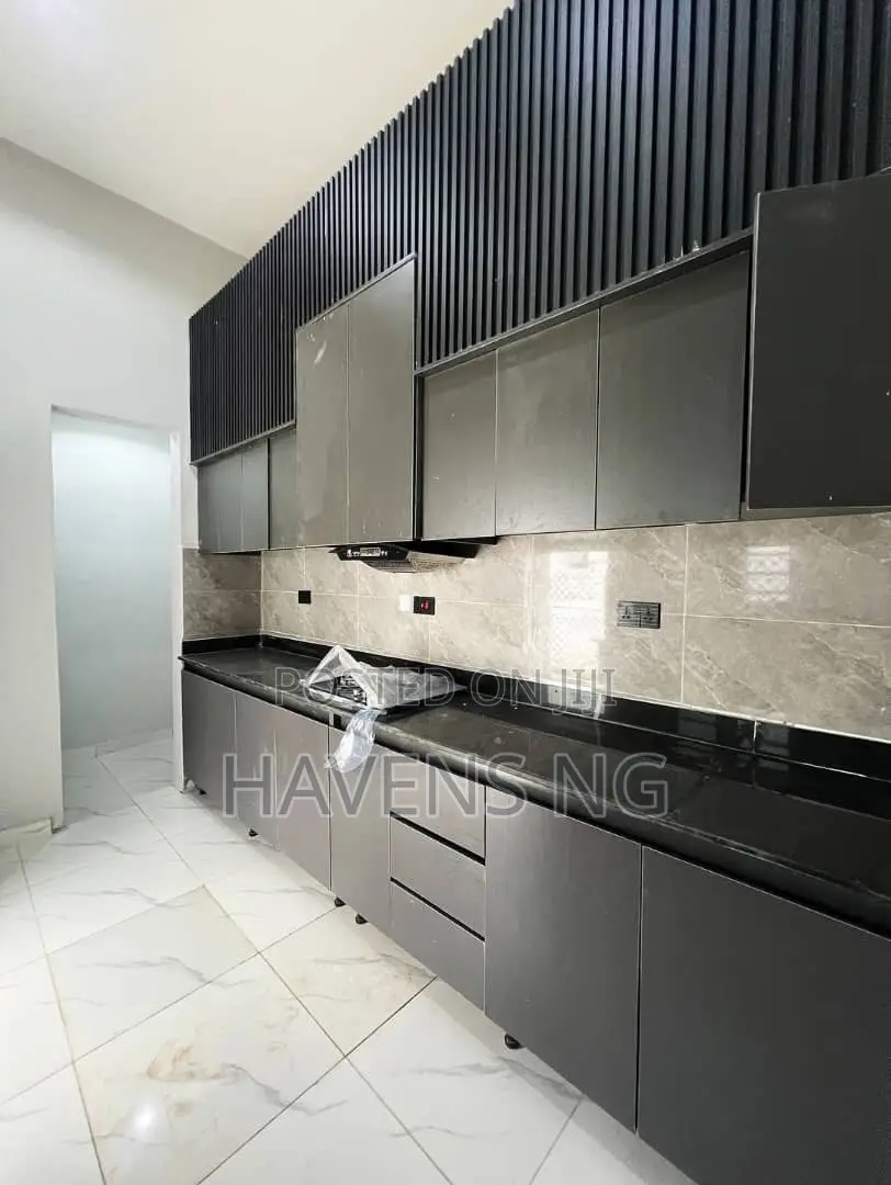 3bdrm Duplex in Abraham Adesanya for sale in Abraham Adesanya Estate